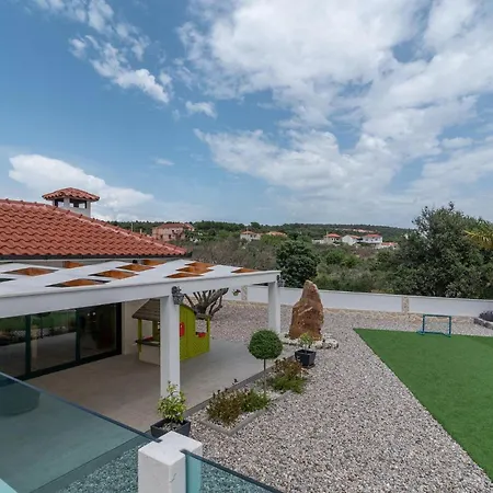 Holiday home Ivelja *